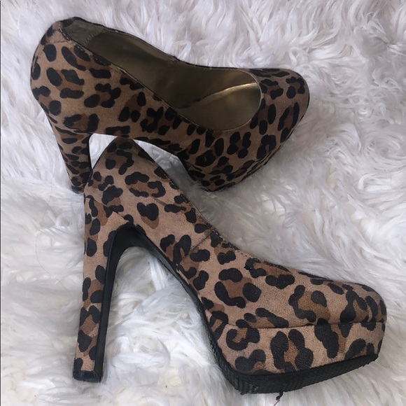 Mossimo Cheetah Print Heel - Picture 5 of 6
